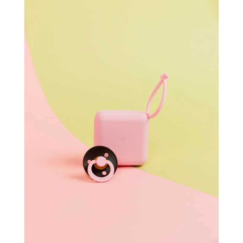 BIBS Accessories Pacifier Box - Sutteboks m. Plads til 3 Sutter - Baby Pink - Image 7