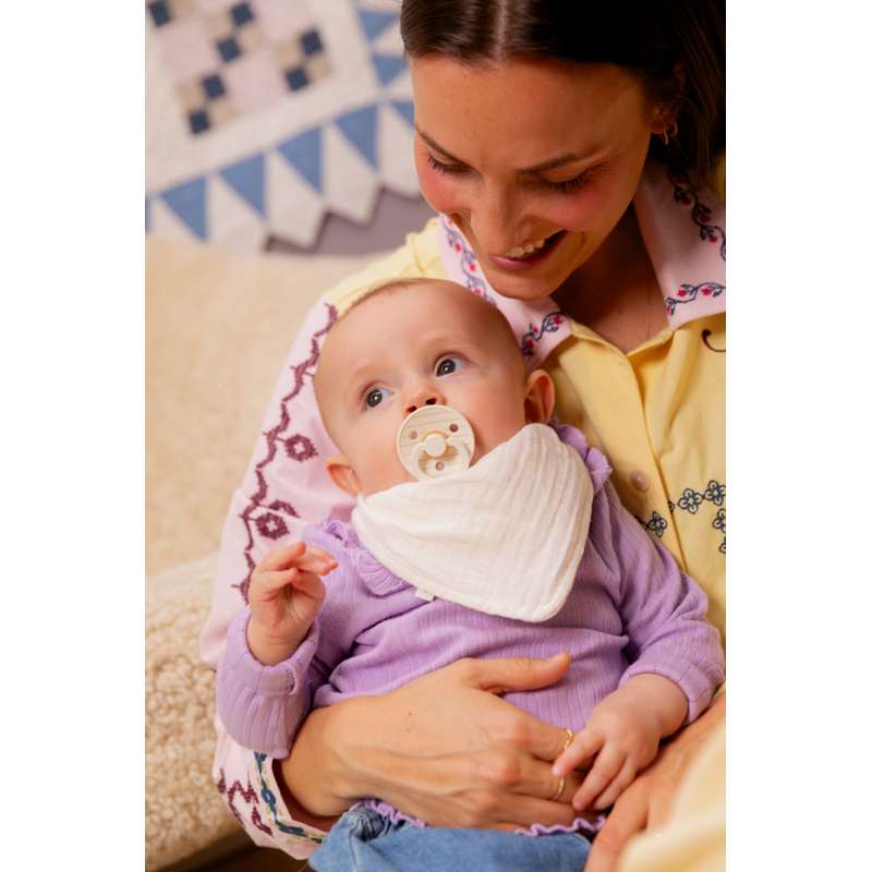 Bibs Round Colour Pacifier - sz. 2 - natural rubber - Studio - Pin - Vanilla  - Image 2