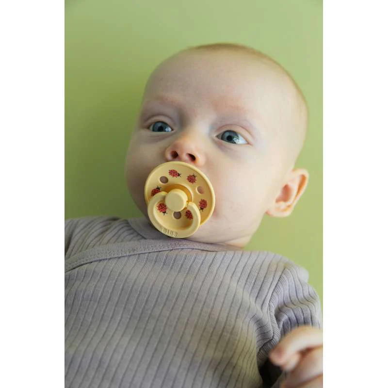 BIBS Rund Colour Sut - Str. 3 - Naturgummi - Studio - Ladybug - Pale Butter - Image 2