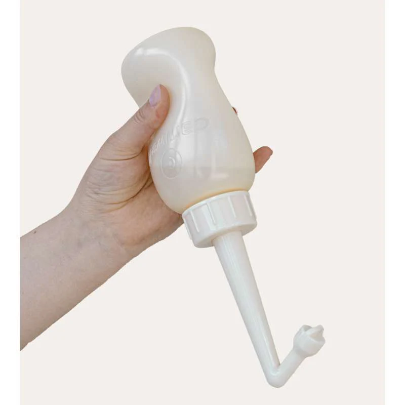 Carriwell Rinse bottle for after childbirth  - Image 3