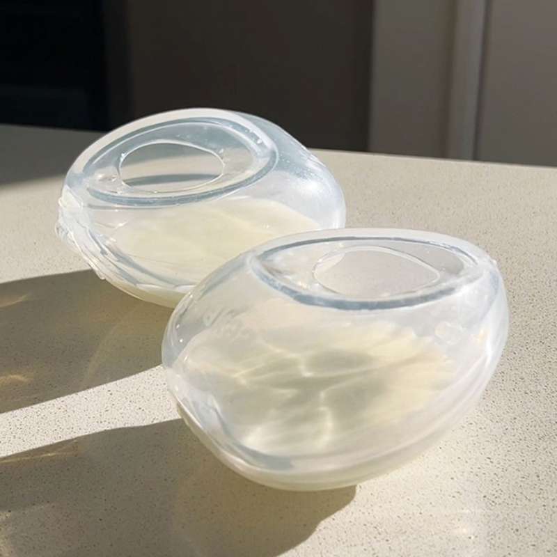 Haakaa Shell Breast Pump incl. Sterilization Bag - 75ml - 2 pcs.  - Image 4