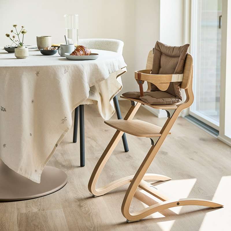 Leander Louie™ High Chair w. Handle - Oak - Natural  - Image 13