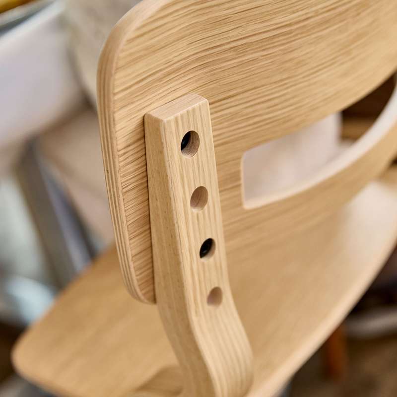 Leander Louie™ High Chair w. Handle - Oak - Natural  - Image 15