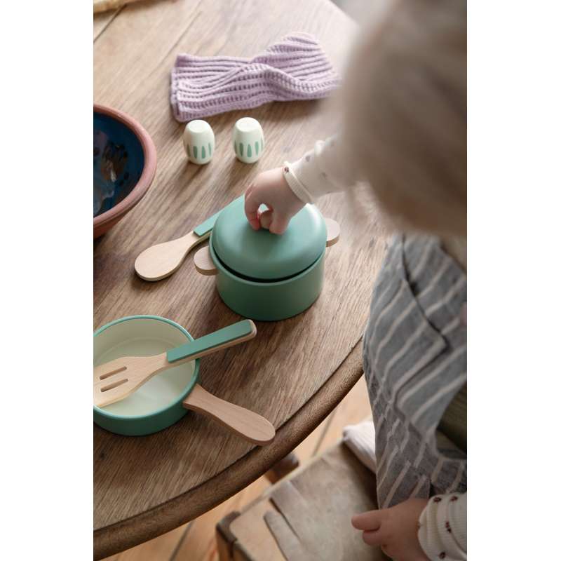 Sebra Cooking pot and frying pan set in wood  - Image 3