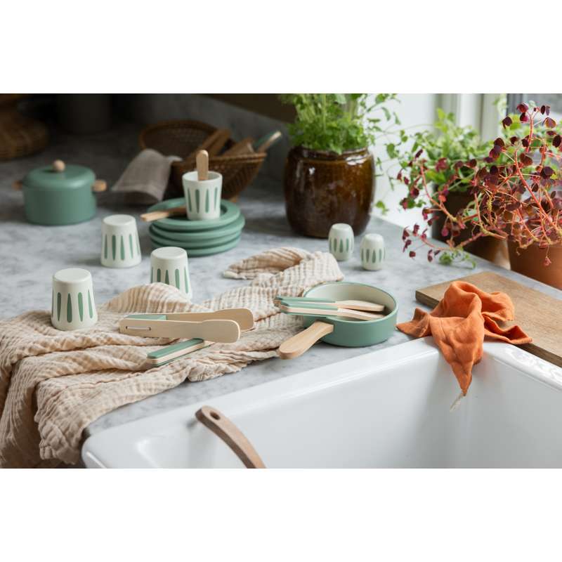 Sebra Cooking pot and frying pan set in wood  - Image 6